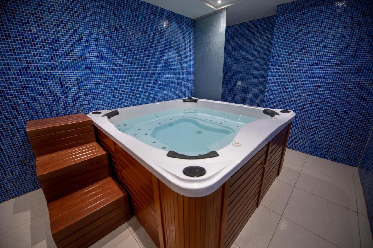 Wa Hotel Jeddah Exterior photo